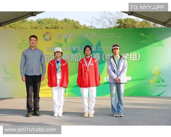 帆船帆板小组赛最新排名揭晓各队表现精彩纷呈引发关注 帆船帆板小组赛最新排名揭晓各队表现精彩纷呈引发关注